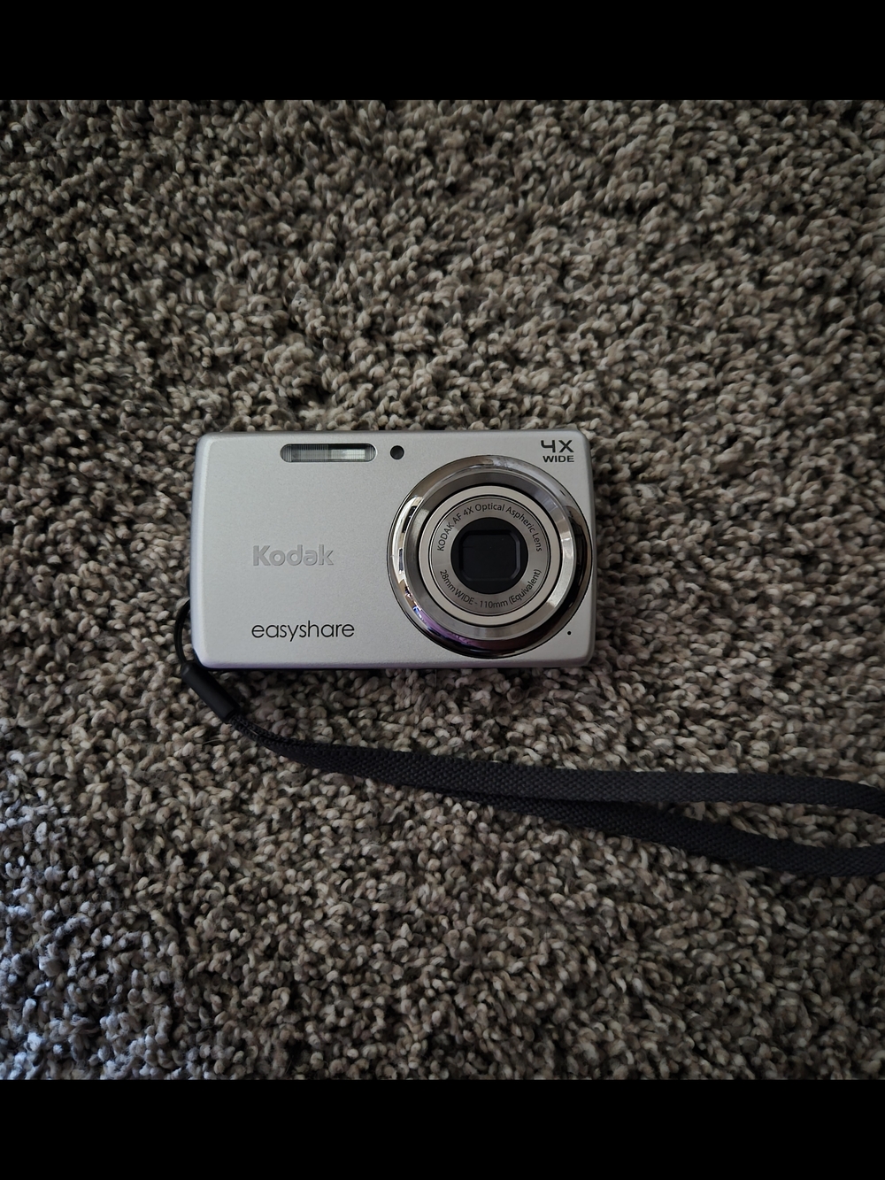 Kodak Silver EasyShare Point-and-Shoot Digital Camera